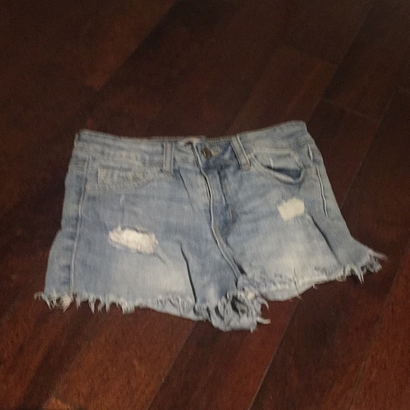 Klique b shorts - Picture 2 of 2